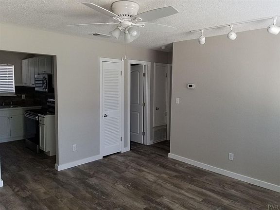 3rd image of 1822 Toni St #2
