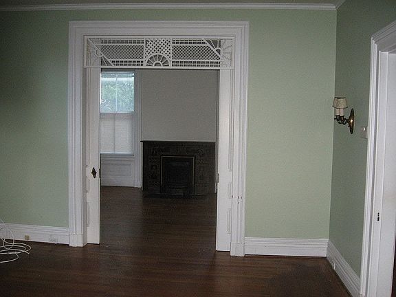 1 st apartment