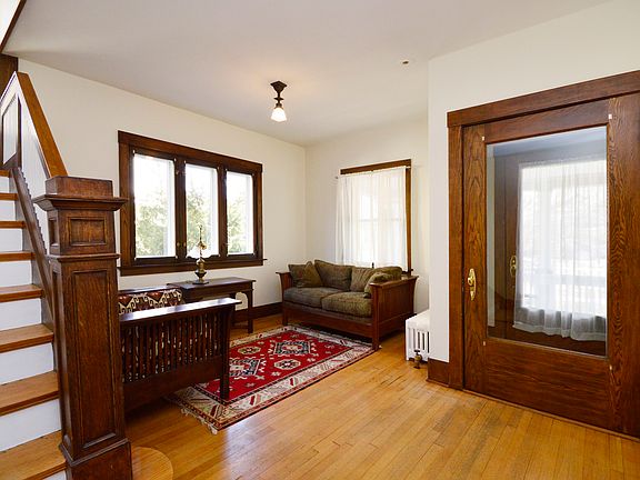 5th image of 423 N Elmwood Ave