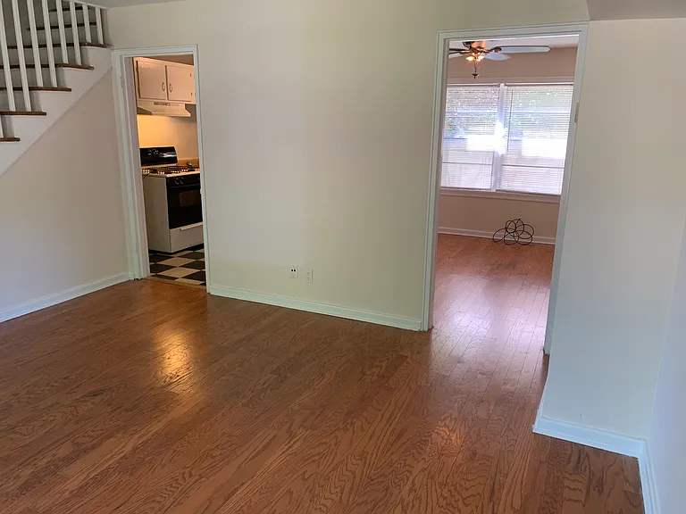 1662 Valley Ave — Photo 2