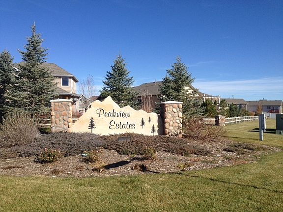 3rd image of 355 Goose Lake Ct