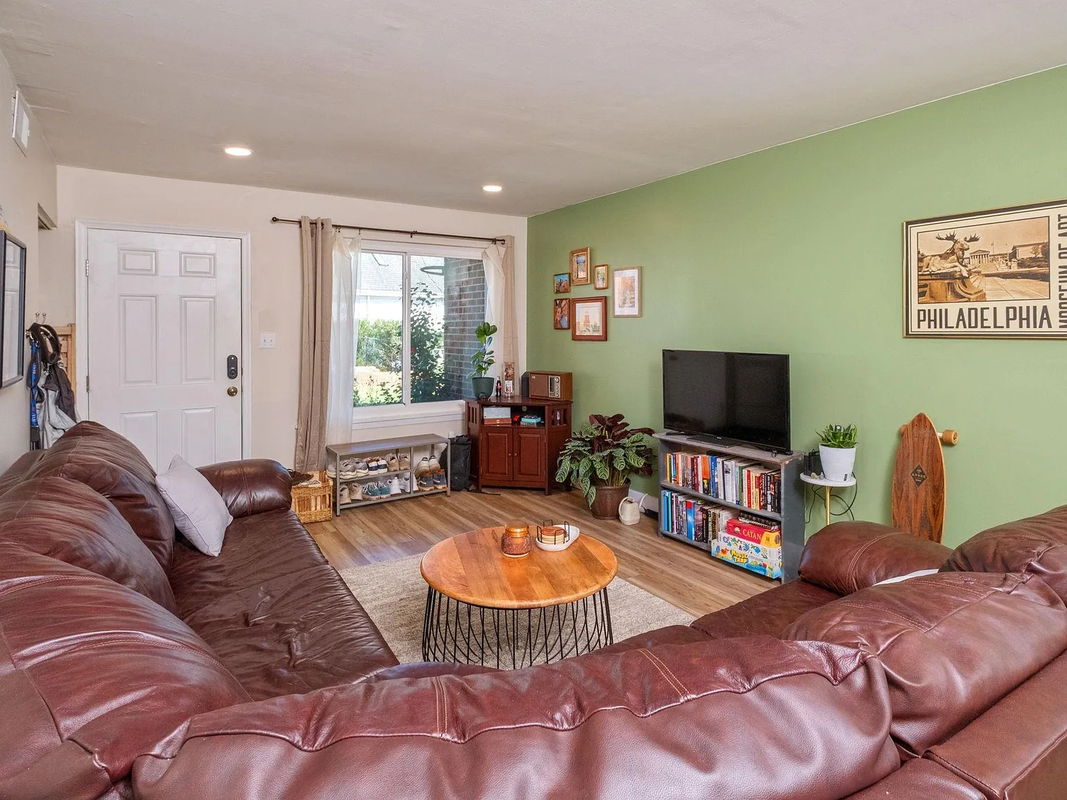 2 bed, 2.0 bath, 938 sqft, $1,500 — Photo 4