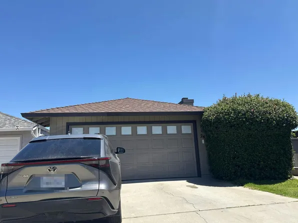 24 Sepulveda Cir, Salinas, CA 93906