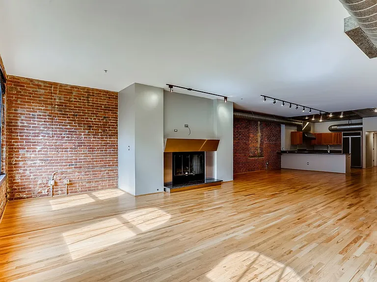 1441 Wazee St #301 — Photo 8