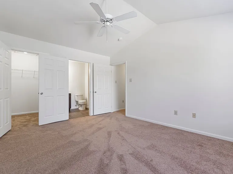 The Apartments at Olde Towne — Photo 24