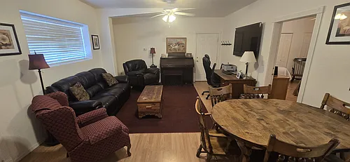 5406 Willow Ave Photo 1
