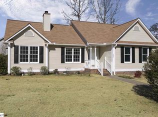401 Frostberry Ct, Fountain Inn, SC 29644