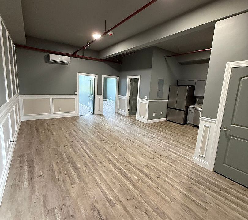 1st image of 70 Webster St #310