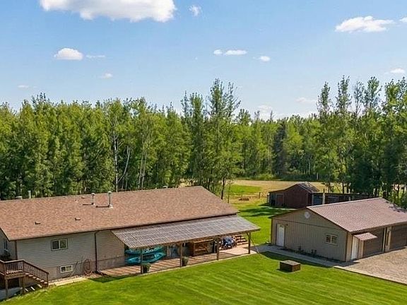 3rd image of 47424 Range Rd #20-A-190
