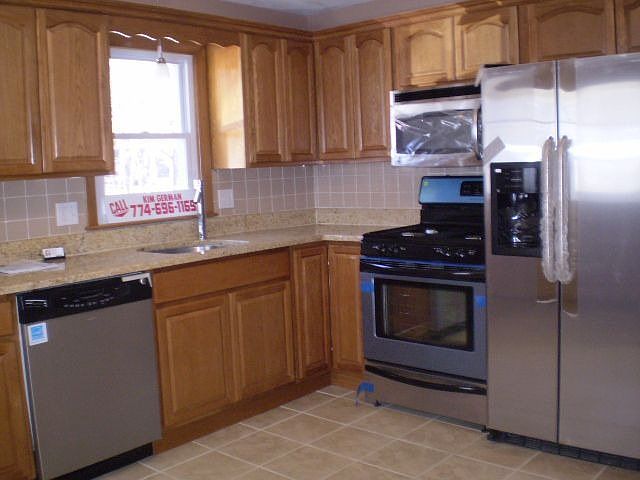 2nd image of 83 Trinity Ave