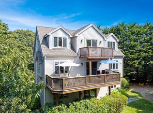 23 Thaxter Ln, Edgartown, MA 02539