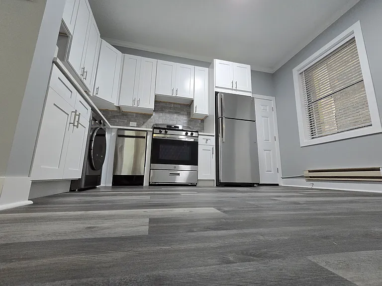 923 W Waveland Ave #1D — Photo 5
