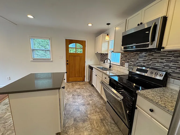 200 S Oconeechee Ave — Photo 10
