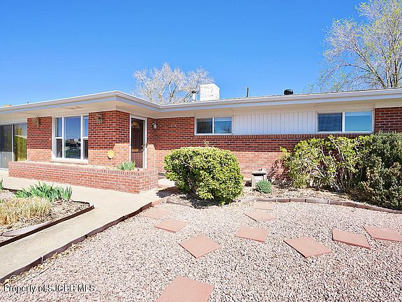 5th image of 204 Lynwood Dr
