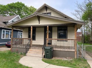 1697 5th St, Muskegon, MI 49441