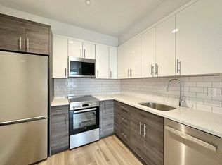 30-12 21st St #2D, Astoria, NY 11102