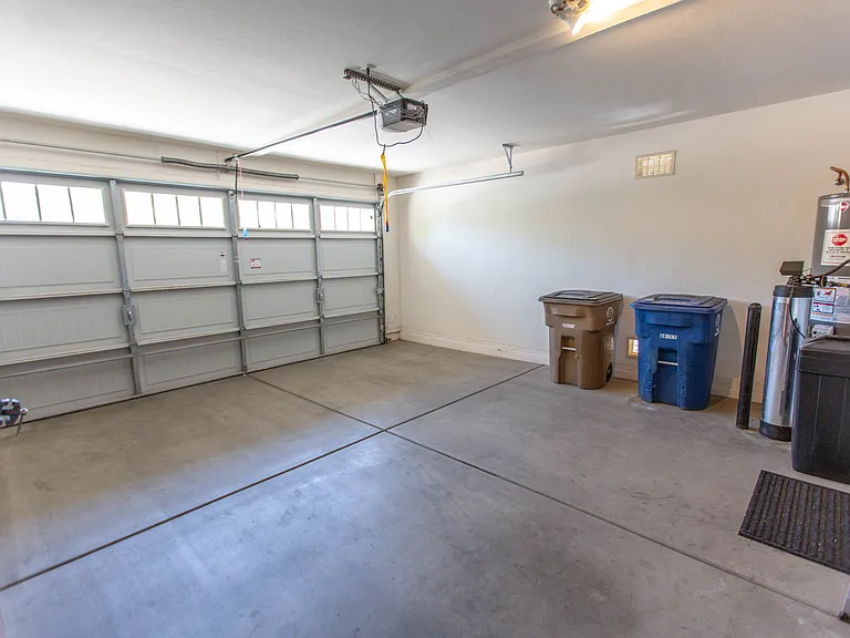 18815 E Swan Dr — Photo 42