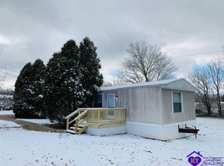 300 Clearview Dr, Radcliff, KY 40160