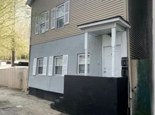 185 Clinton St, Paterson, NJ 07522