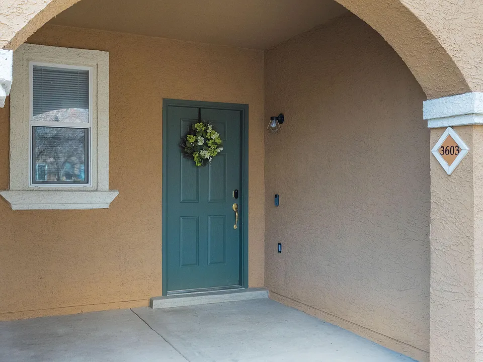 601 Menaul Blvd NE #3603