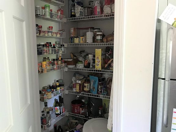 3rd image of 5096 Waterman Blvd Floor 2