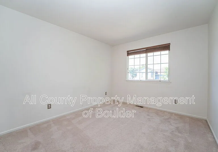 3126 Goldeneye Pl — Photo 13