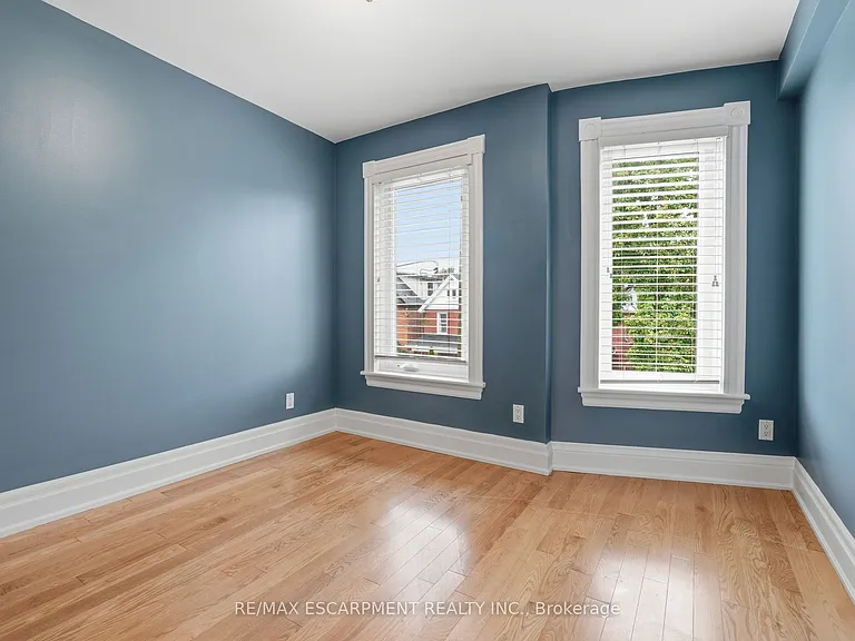 359 Herkimer St #UPPER — Photo 9