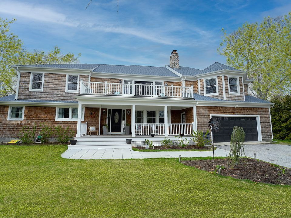 1st image of 4 Lynn Ave