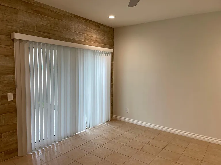 1820 Willowspring Dr — Photo 14