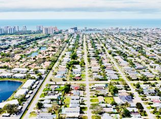 812 & 808 92nd Ave N #812, Naples, FL 34108