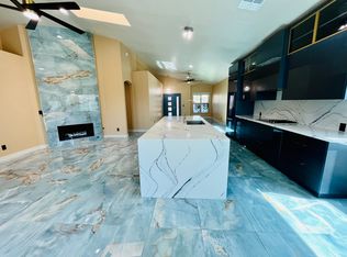 8709 E Gail Rd, Scottsdale, AZ 85260