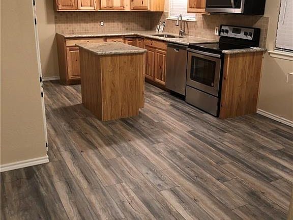 4th image of 3125 Old Hickory Trl