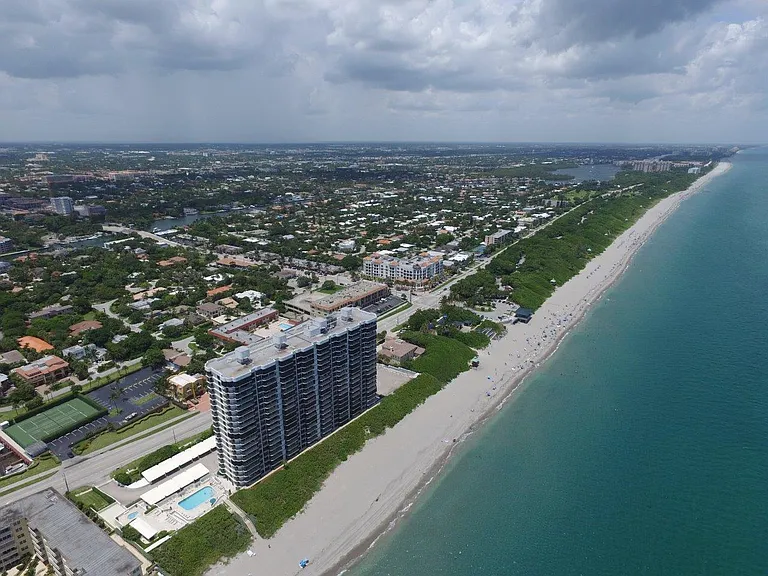 250 S Ocean Blvd #3H — Photo 44