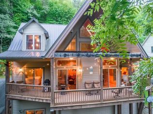 820 Dillard Rd, Sylva, NC 28779