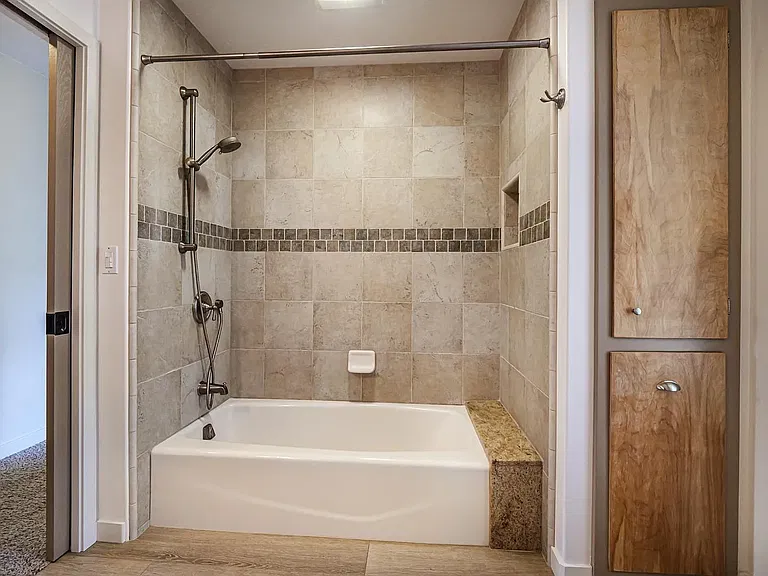 Bathroom with tub