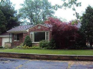 6725 Laurelton St, Clarkston, MI 48346