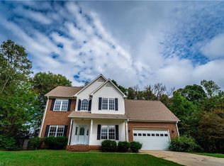 2104 Flay Cecil Rd, Thomasville, NC 27360