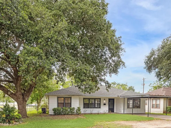 1216 Allen St, Rosenberg, TX 77471