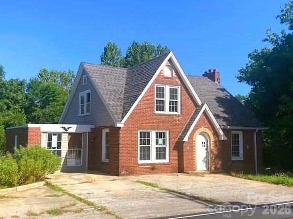 2689 Harris Henrietta Rd, Mooresboro, NC 28114