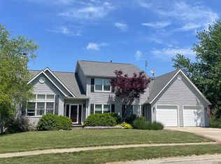 41 Taft Dr, Rochester, IL 62563