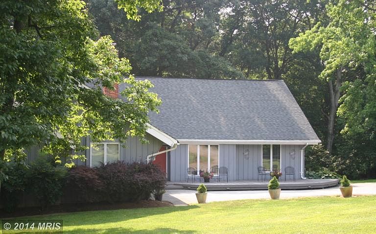 1st image of 694 America Ct