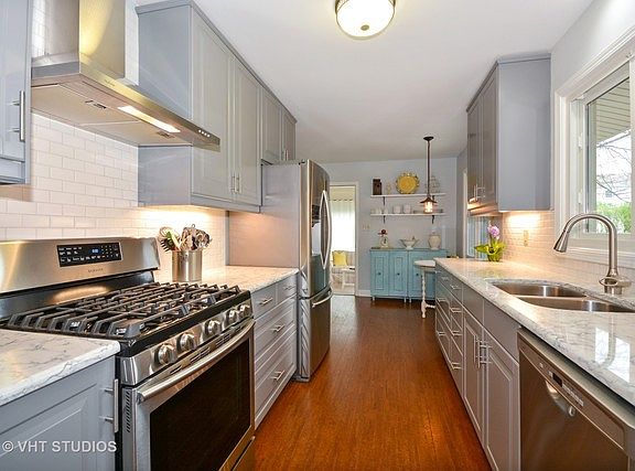 5th image of 515 N Van Nortwick Ave