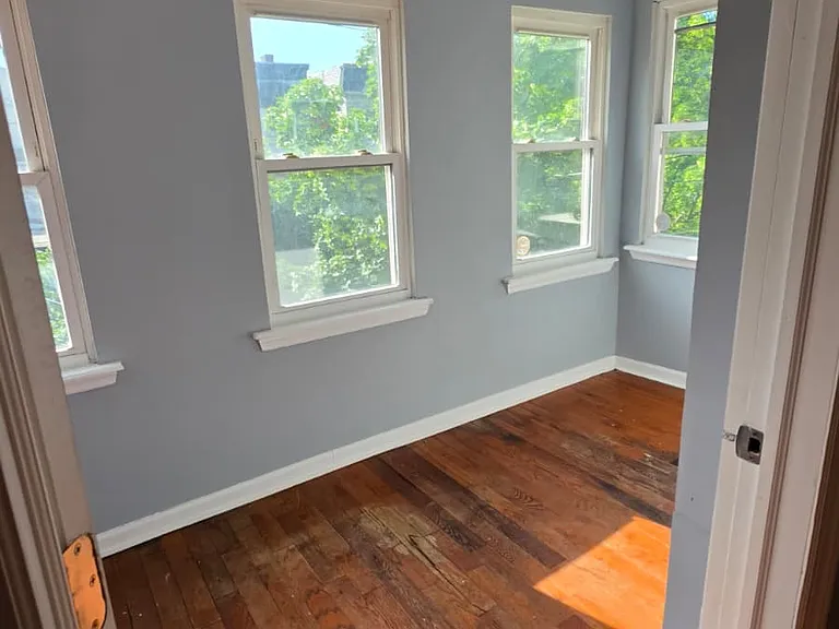 39 Seymour Ave #2 — Photo 8