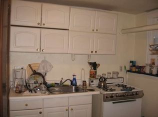 25 Mount Hood Rd APT 14, Brighton, MA 02135