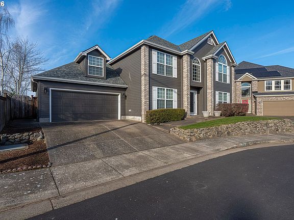 2nd image of 715 Shadowwood Loop NE