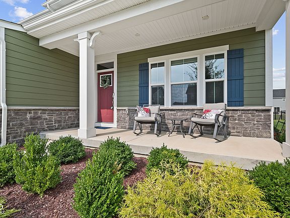 3rd image of 16764 Ayshire Dr