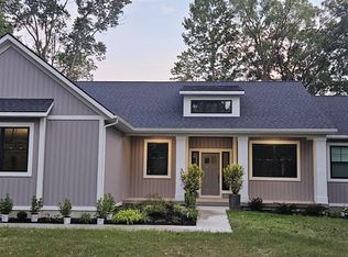 7978 30th St, Ada, MI 49301