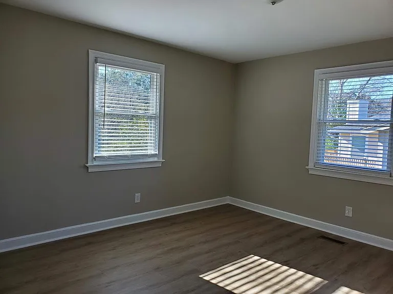 707 Shelley Rd — Photo 6