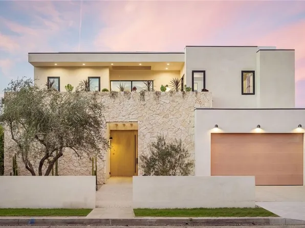 15447 Huston St, Sherman Oaks, CA 91403