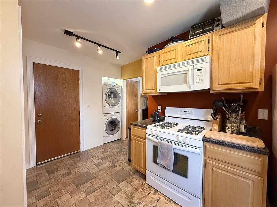 295 Allston St #1A